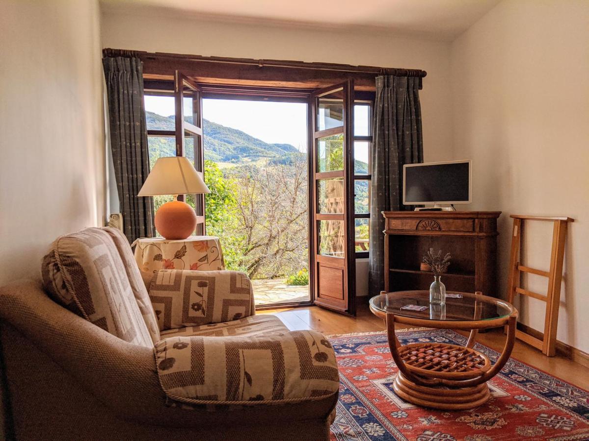 Olmares Terrace Apartment - Picos De Europa Lomeña Eksteriør billede